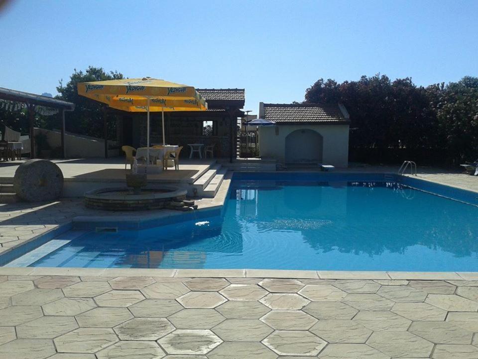 Paradise Kazaphani Zewnętrze zdjęcie